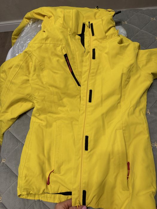 Лижній жіночий костюм