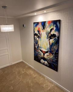 Авторская Интерьерная Картина "Big Sister" 2 х 1,5 м.. За криптовалюту