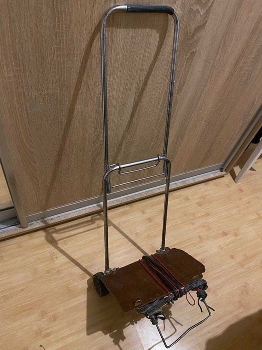 Продам тачку Кравчучку.