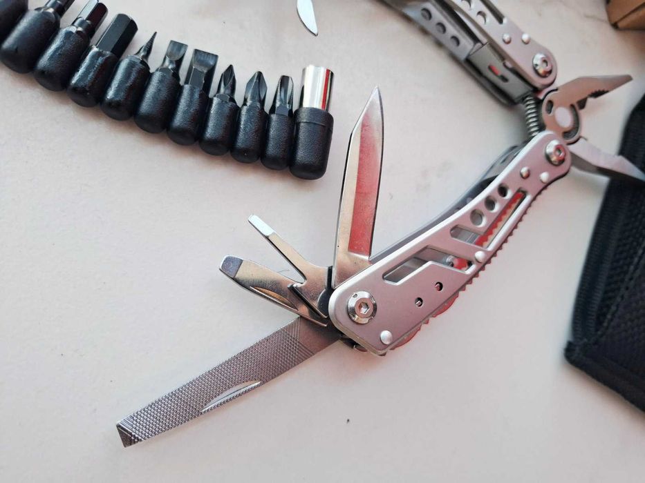 Мультитул тактичний Sanke Rescue Multi Tool 24 in 1, зі сталі з бітами