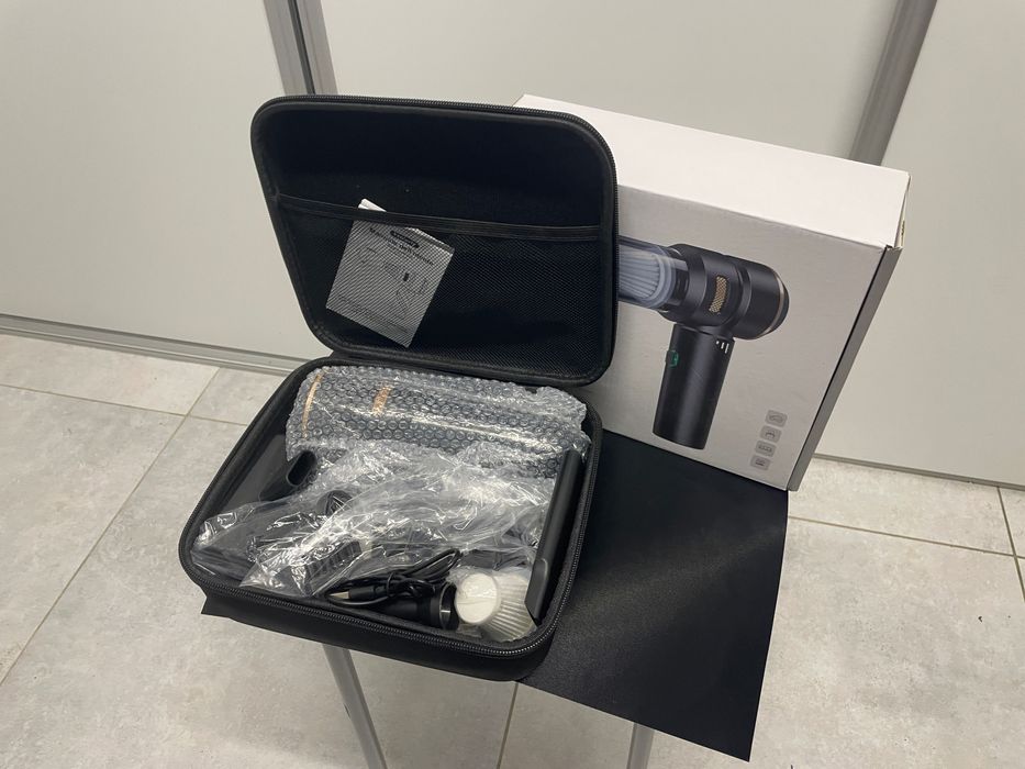 Mini odkurzacz samochodowy HL-121 16kPa