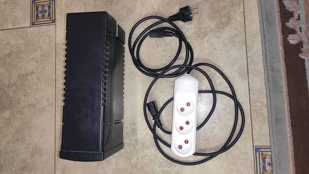 Безперебійне для комп'ютера та інших приладів BNT-800AP