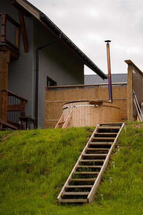 Domek pod lasem z balia Ustrzyki Dolne noclegi Bieszczady