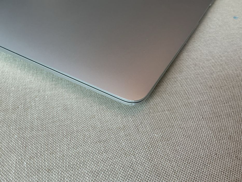 MacBook Air M1 2020 16GB