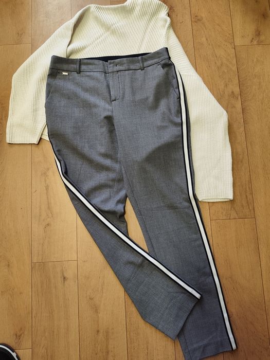 Брюки с лампасами