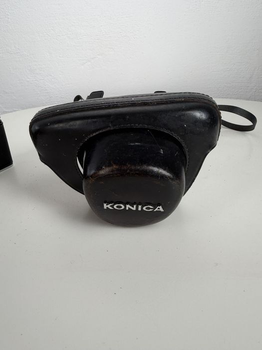 Konica EE-Matic Deluxe 2 + Hexanon 42 mm f/2.8 – Japonia, lata 60. + oryginalny futerał