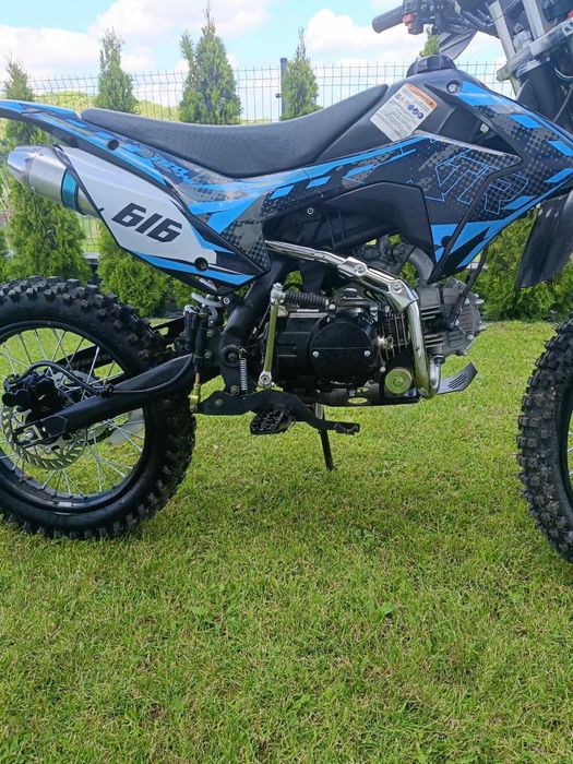 Sprzedam Crossa xtr616/ przebieg okolo 15km