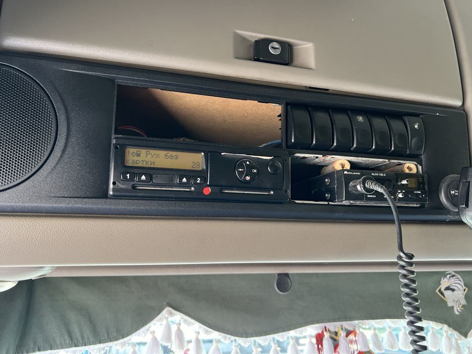 DAF XF 105 2013 рік причеп самоскид Schmitz 2017 рік