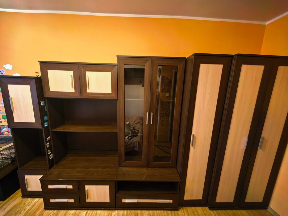 Meble pokojowe / Meblościanka modułowa, 7 części