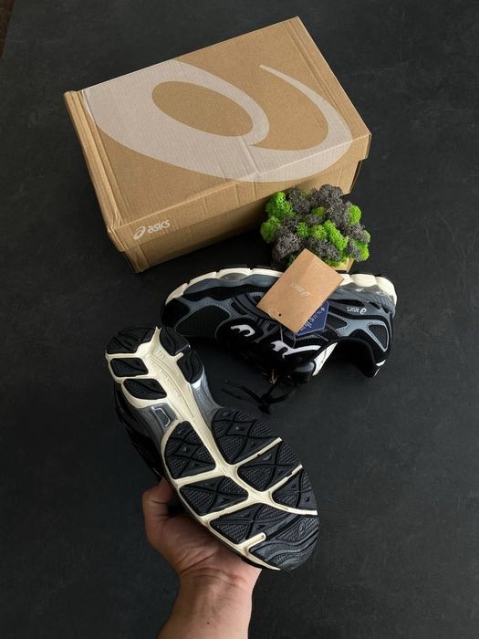 Кросівки Asics Gel-NYC. Gel NYC -- Black Graphite 43 розмір
