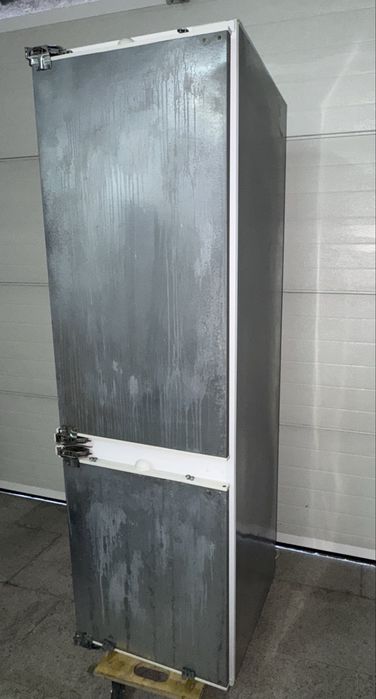 Frigorífico de encastre