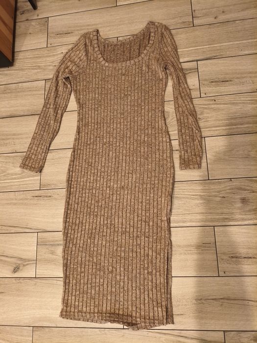 Sukienka sweterkowa L