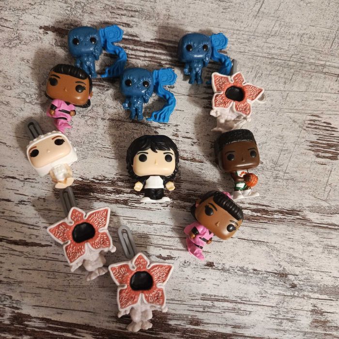 Кіндер джой осд фігурки