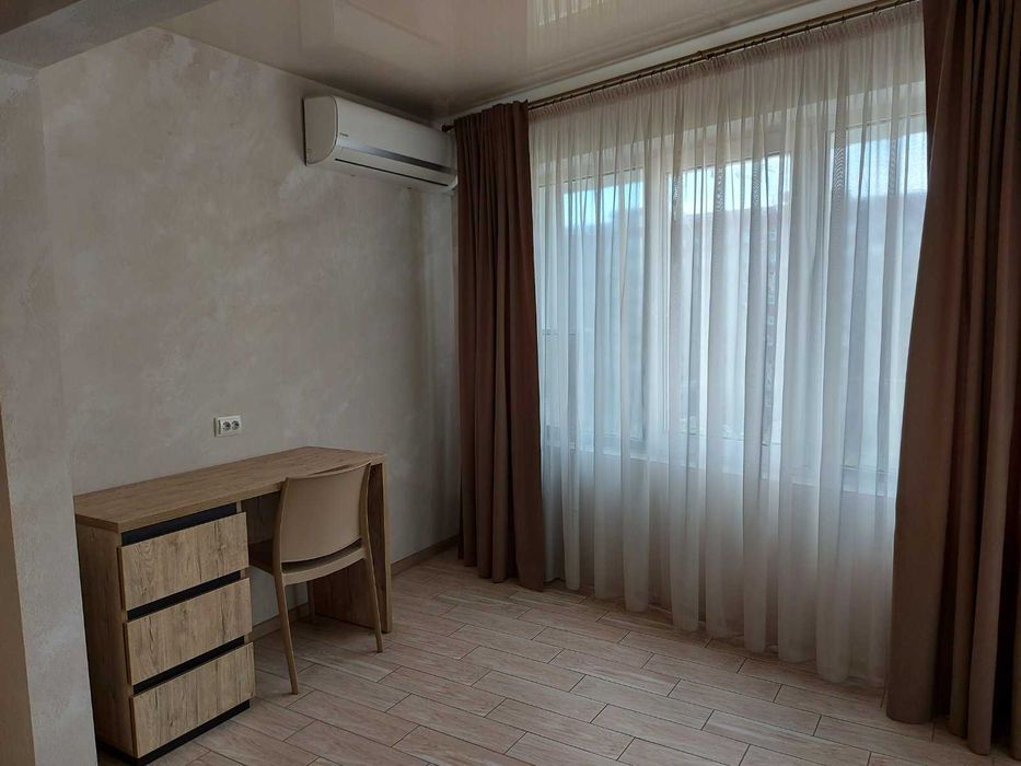 Продаж  2к квартири з автономним опаленням . Піски.  Є- Оселя