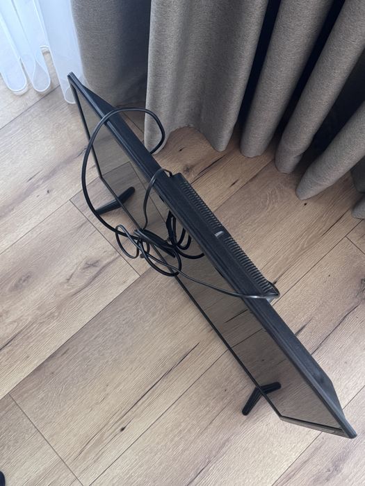 Телевізор Tompson 32" 32HC3102