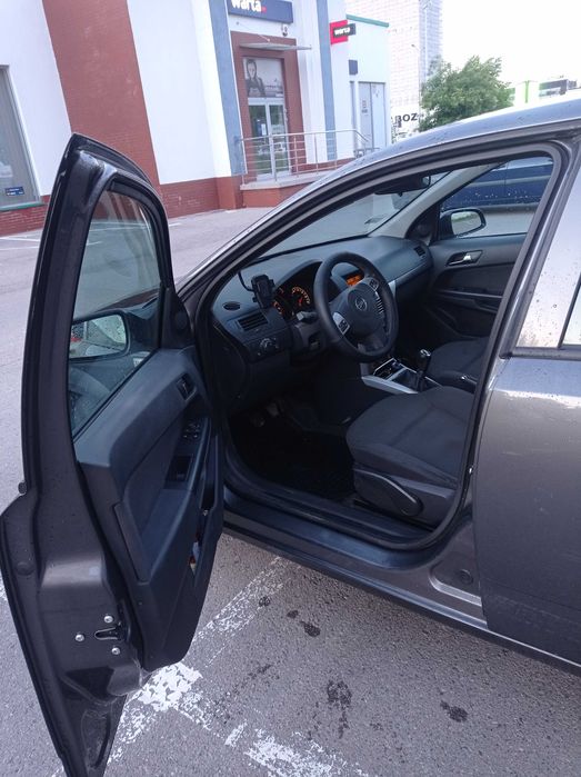 Продам авто свіжо пригнане , тільки пригнане з-за кордону .