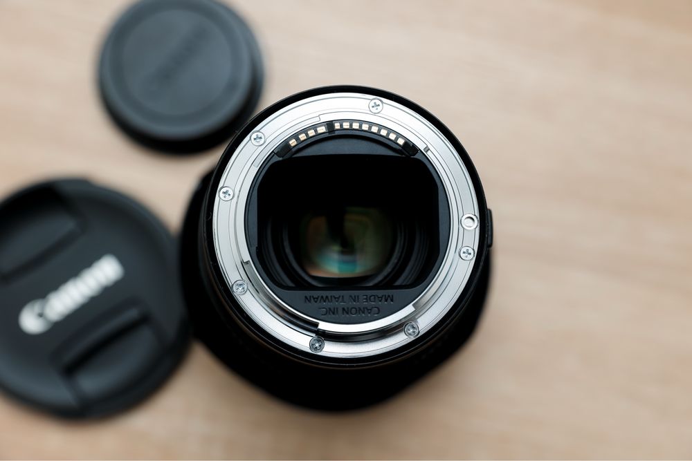 Оригінальний перехідник Canon EF - EOS R