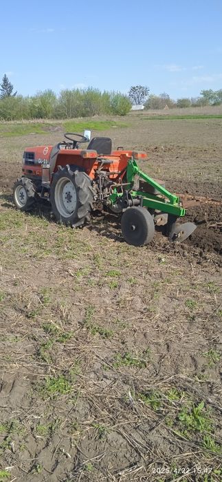 Кубота 21,з навісним обладнанням. Обмін.