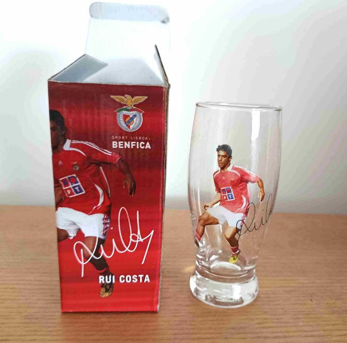 Benfica - 12 copos em caixa