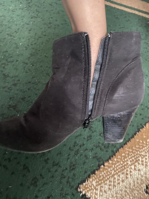 Сапоги шкіра осінь весна, міцні, в гарному стані