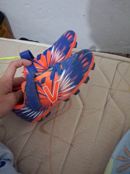 Cuteiras de foot crianca
