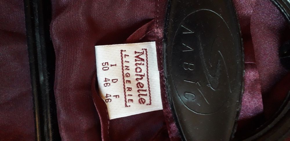 Халат  ( пеньюар) жіночій