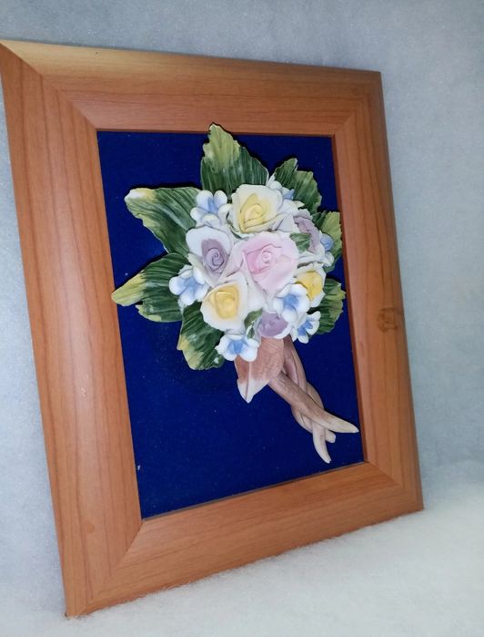 Quadros com Flores em Porcelana