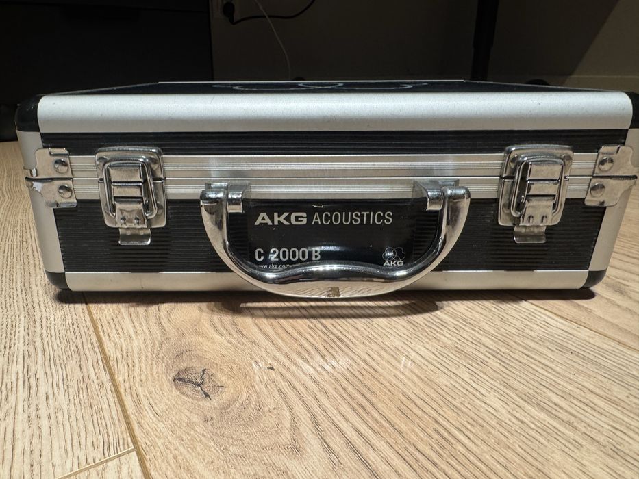 AKG C2000B – mikrofon pojemnościowy, kardioida, stan bardzo dobry