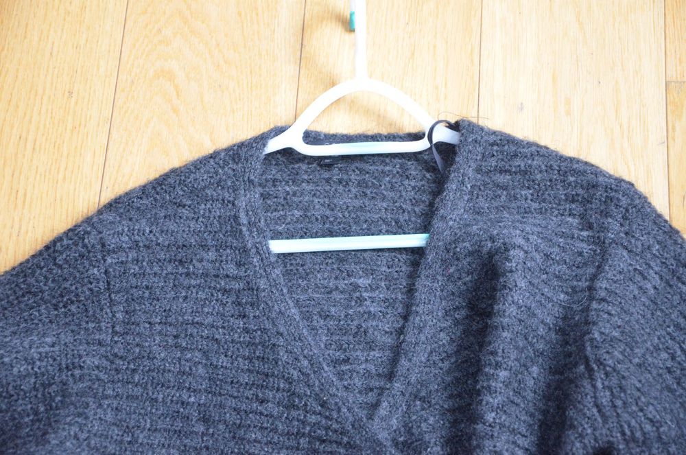 sweter/kardigan COS r. S wool wełna