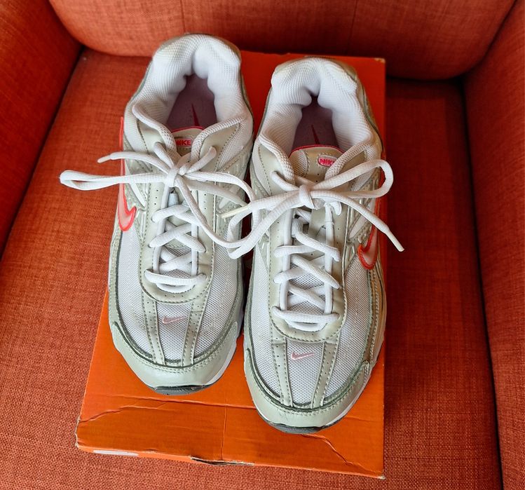 Sapatilhas / Ténis NIKE 38.5