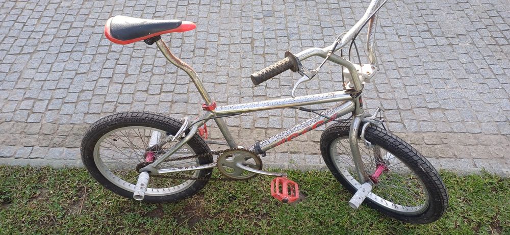Vendo bicicleta BMX