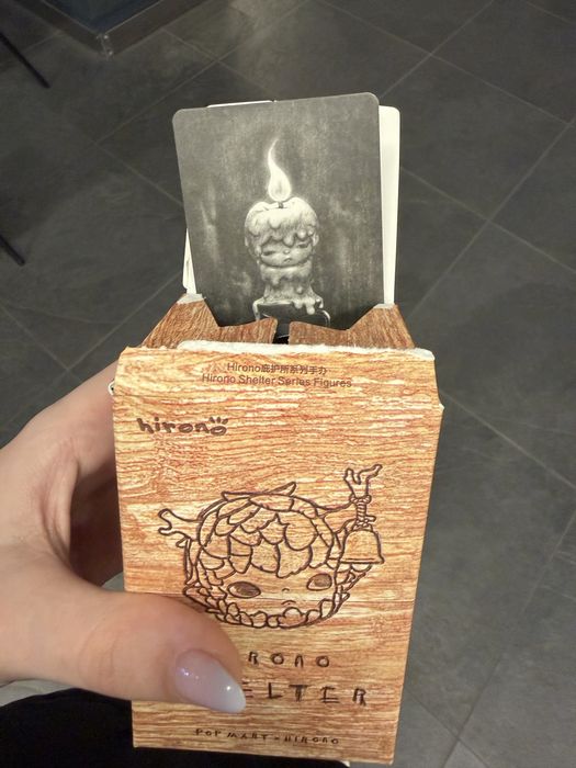 popmart hirono shelter candleholder