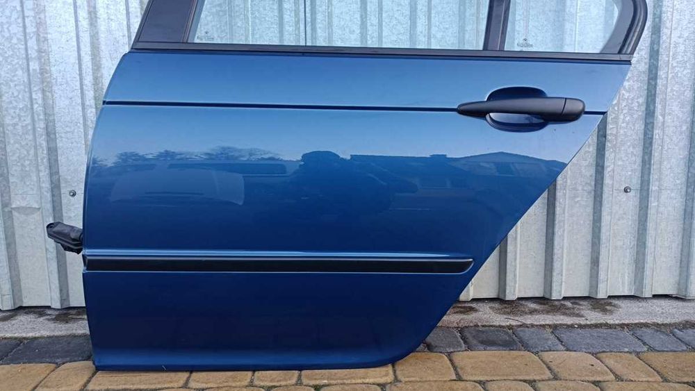 Kompletne drzwi lewe tylne BMW E46 sedan kolor TOPASBLAU 364/5