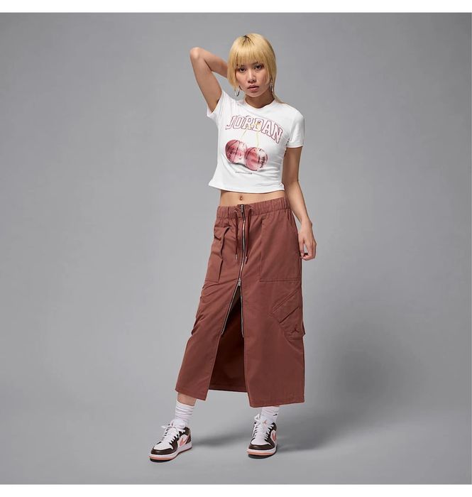 Футболка Air Jordan Brk Ss Tmid Gfx Tee Bb White IH2531-100