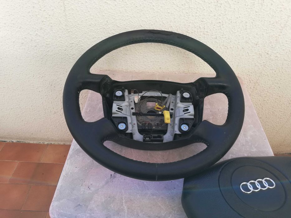 Volante Audi com AirBag