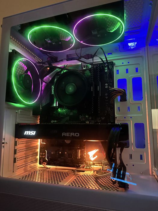 PC Gamer Aorus - Ryzen 7 (8 Cores) + GTX 1070 8GB + 16GB RAM (Pronto para Jogar!)