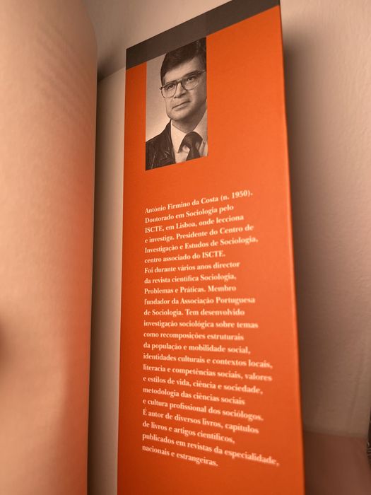 Livro ‘Sociologia’ de António Firmino da Costa - 6ª edição