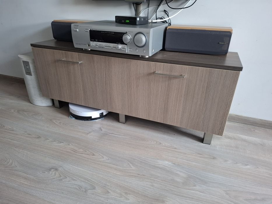 Meble do salonu. Witryna- barek + pod TV + komoda