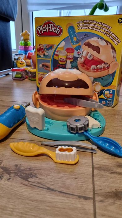 Play doh - ciastolina - DENTYSTA