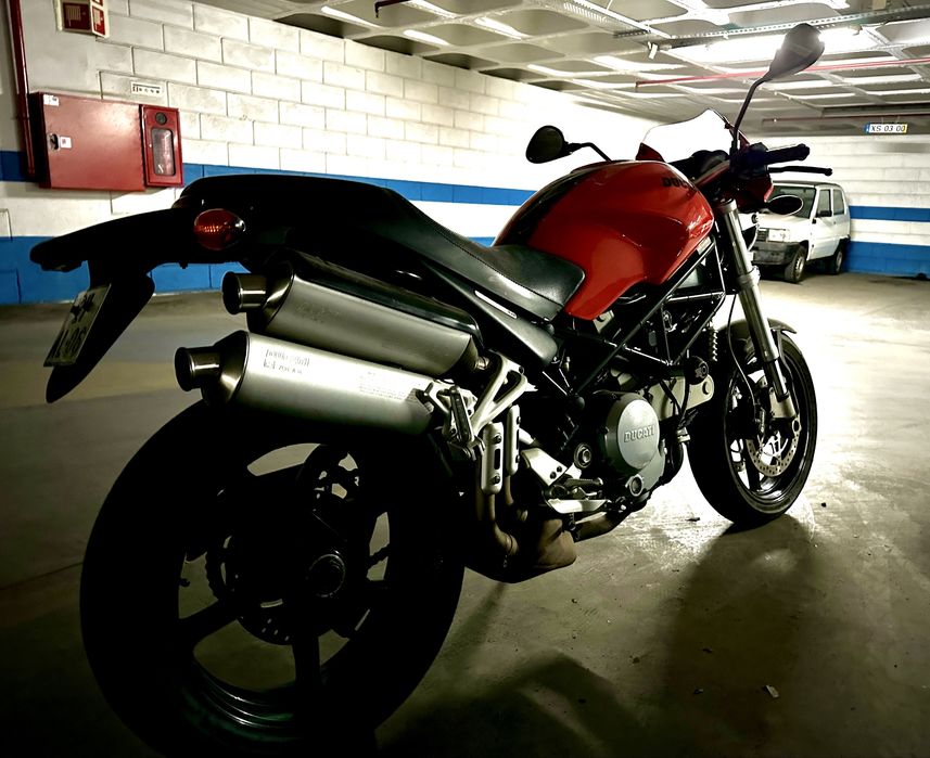 Ducati Monster S2R
