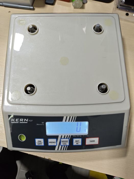 Настільні ваги KERN FCF 30K-3 (30 кг / 1 г) Б/У