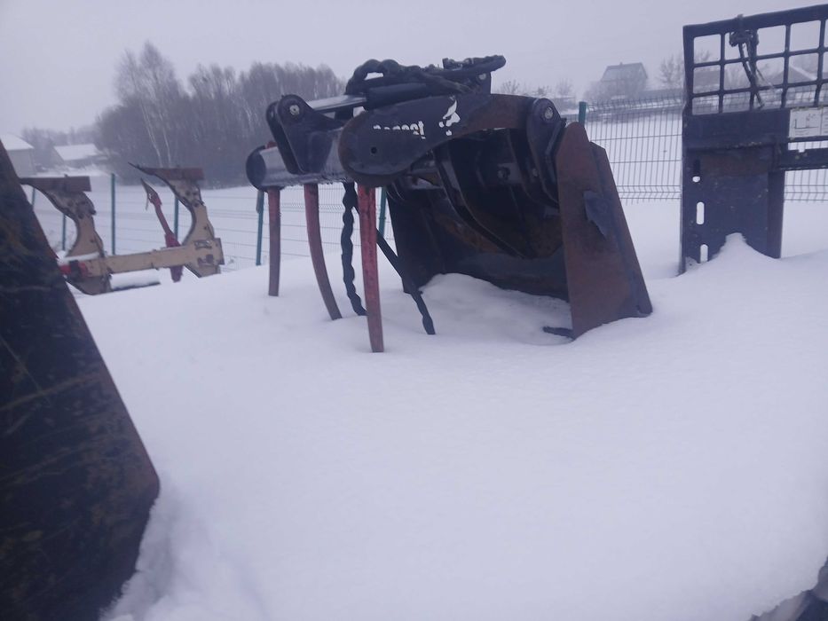 Ładowarka miniładowarka  bobcat s70 80 cat 90 443  kołowa czołg narzed