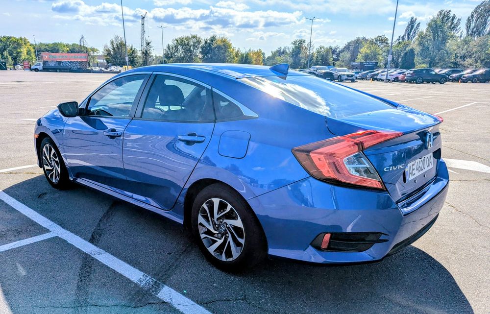 Honda civic ex 2017