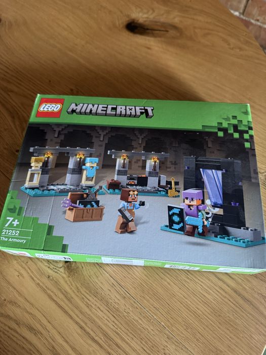 Lego minecraft zbrojownia 21252