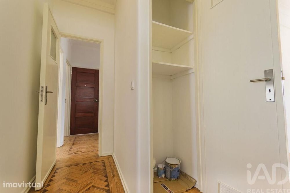 Apartamento T4 em Beato de 86 m2