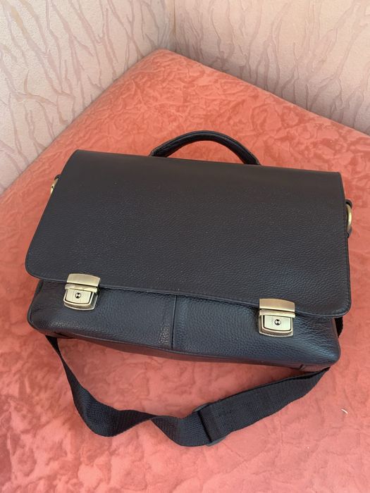 Мужской кожаный портфель производство Италия