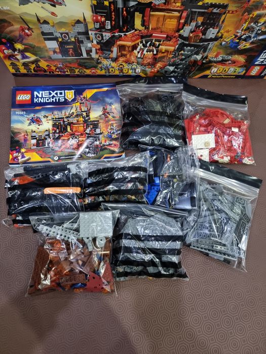 Lego 70323 Jestro's Volcano Lair