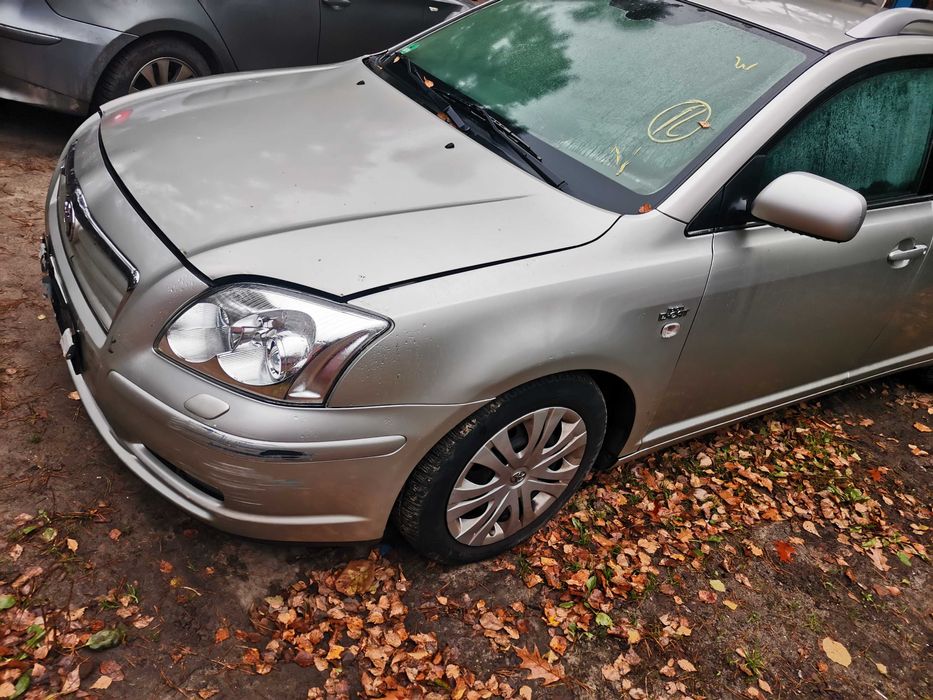 komplet chłodnic toyota avensis t25 2.2 d4d    2.2d-cat