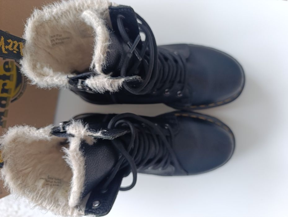 зимові чоботи Dr. Martens