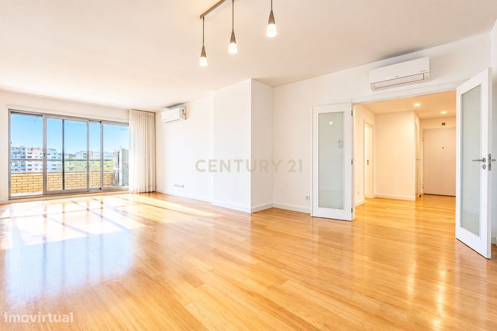 Apartamento de Luxo no Lumiar, Lisboa - 4 Quartos e Vista Panorâmica